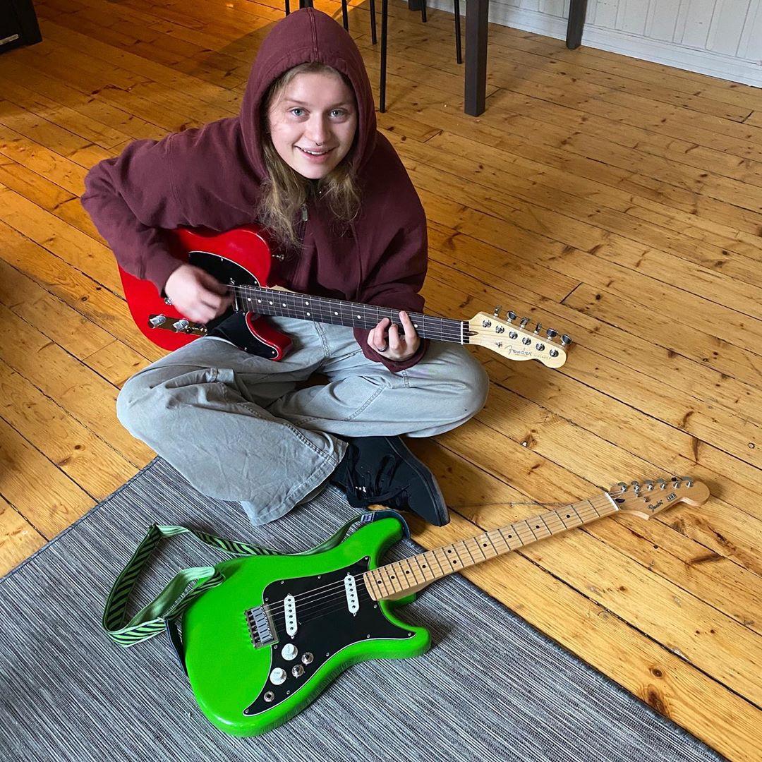 What Does "Do You Listen to Girl in Red" Mean? Here's What It's Code For