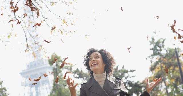 Autumn leaves falling