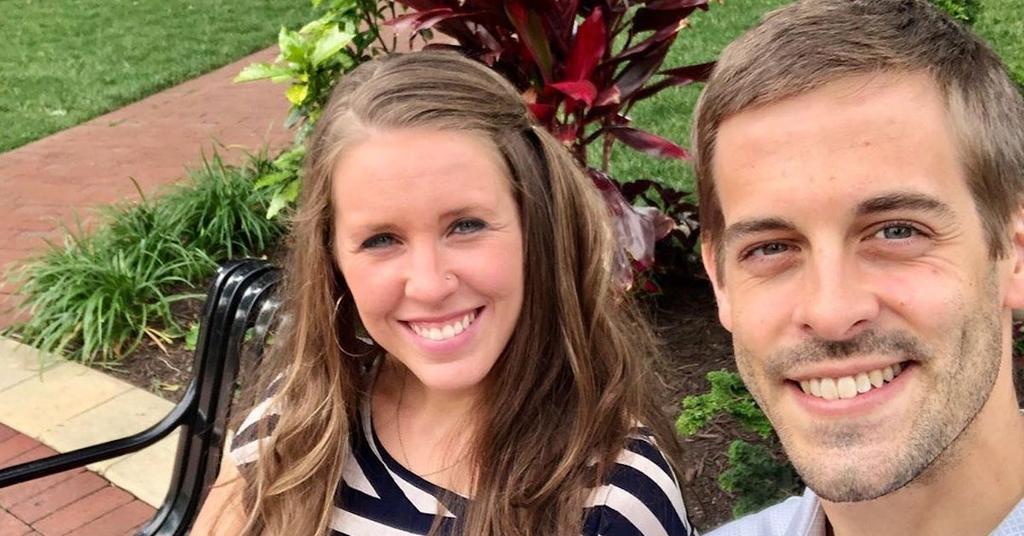 Jill Duggar Dishes on Her Nose Ring, Wearing Pants, & Drinking Alcohol