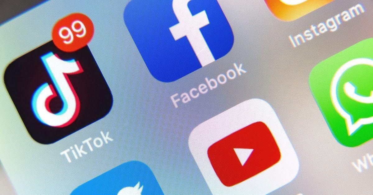 Green Screen Sticker on TikTok Is Taking Over — Here�s How