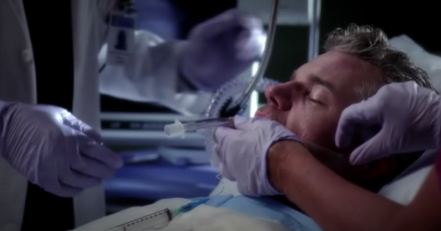 Mark Sloan dies on the Season 9 premiere of 'Grey's Anatomy'