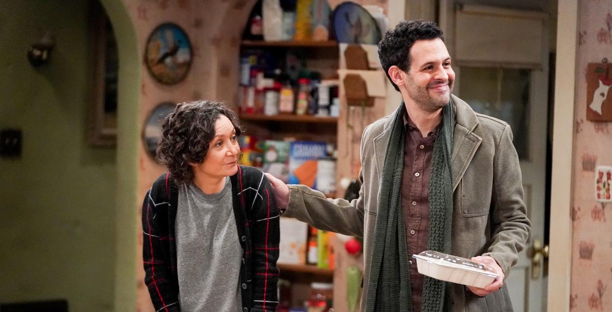 Sara Gilbert and Andrew Leeds on 'The Conners'