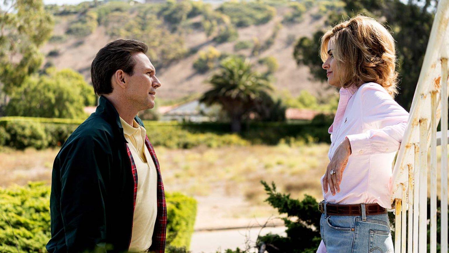 dirty_john _the_betty_broderick_story christian_slater_as_dan_broderick_amanda_peet_as_betty_broderick _publicity_still_ _h__