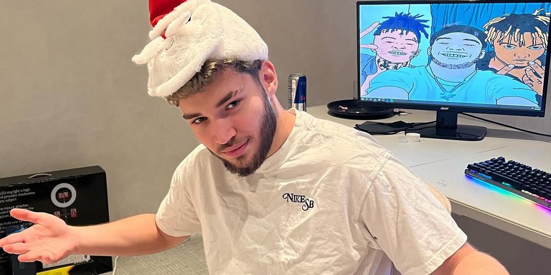 adin-chistmas-decoration