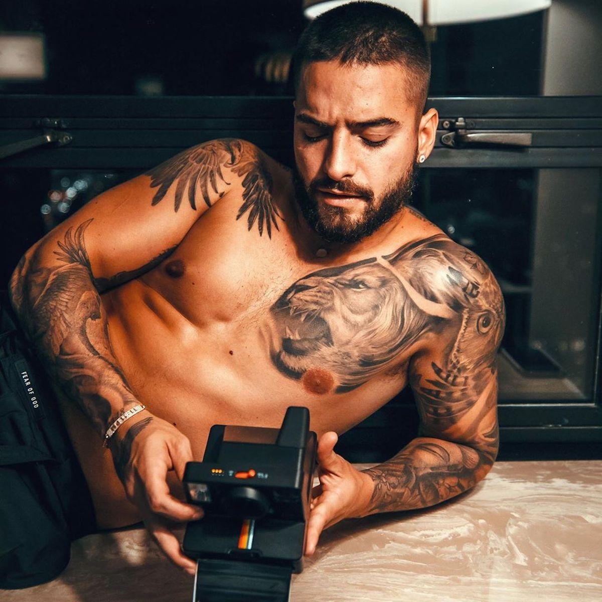 Back Maluma Tattoos : Watch Tattoo Tour Nle Choppa Breaks Down His Tattoos Gq Video Cne Gq Com Gq - Maluma has some interesting tattoos on his body.