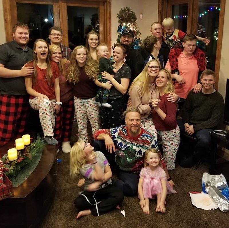 Find Out How Much TLC’s ‘Sister Wives’ Earn After 18 Seasons