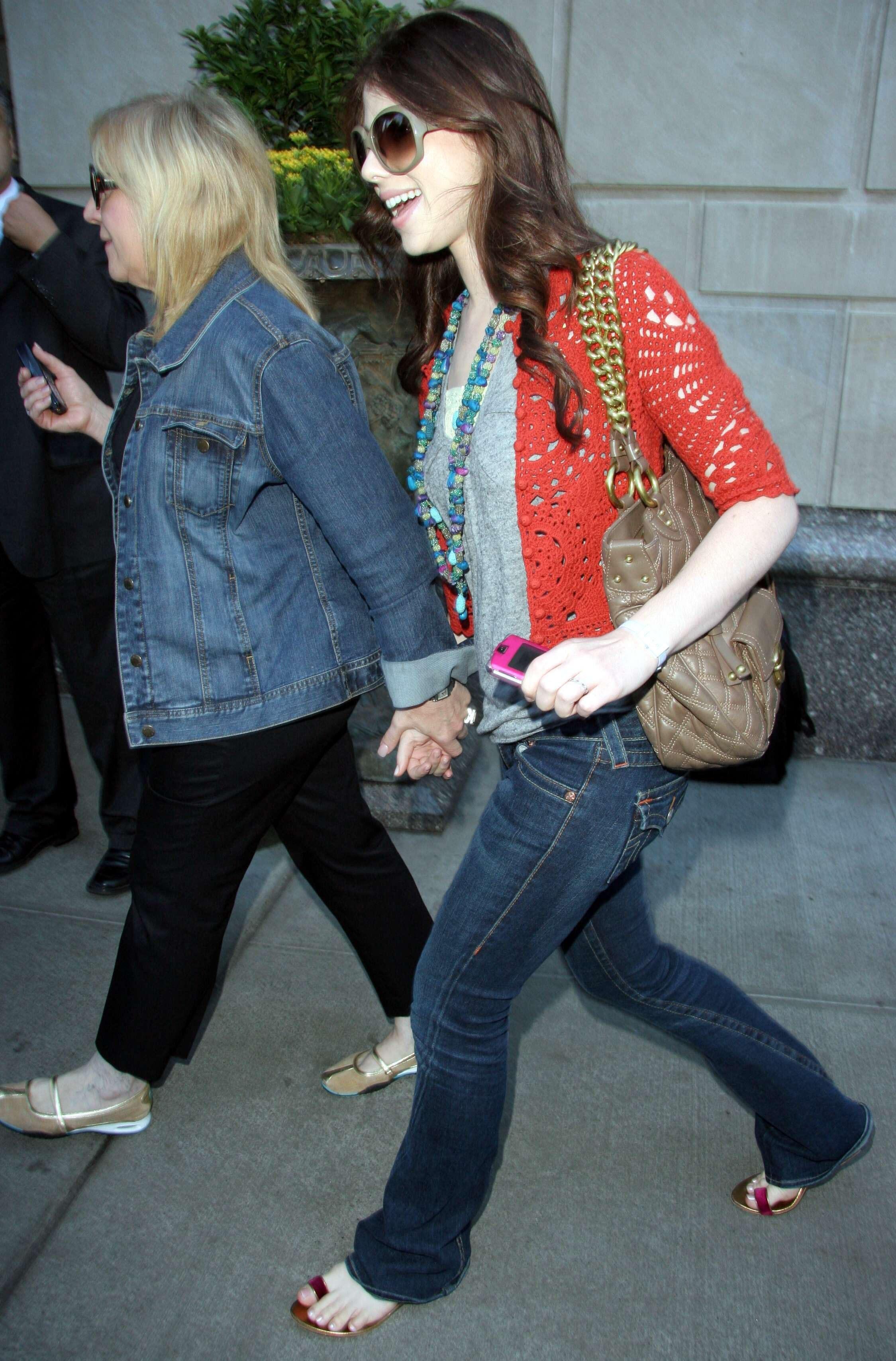 Michelle Trachtenberg with her mom Lana.