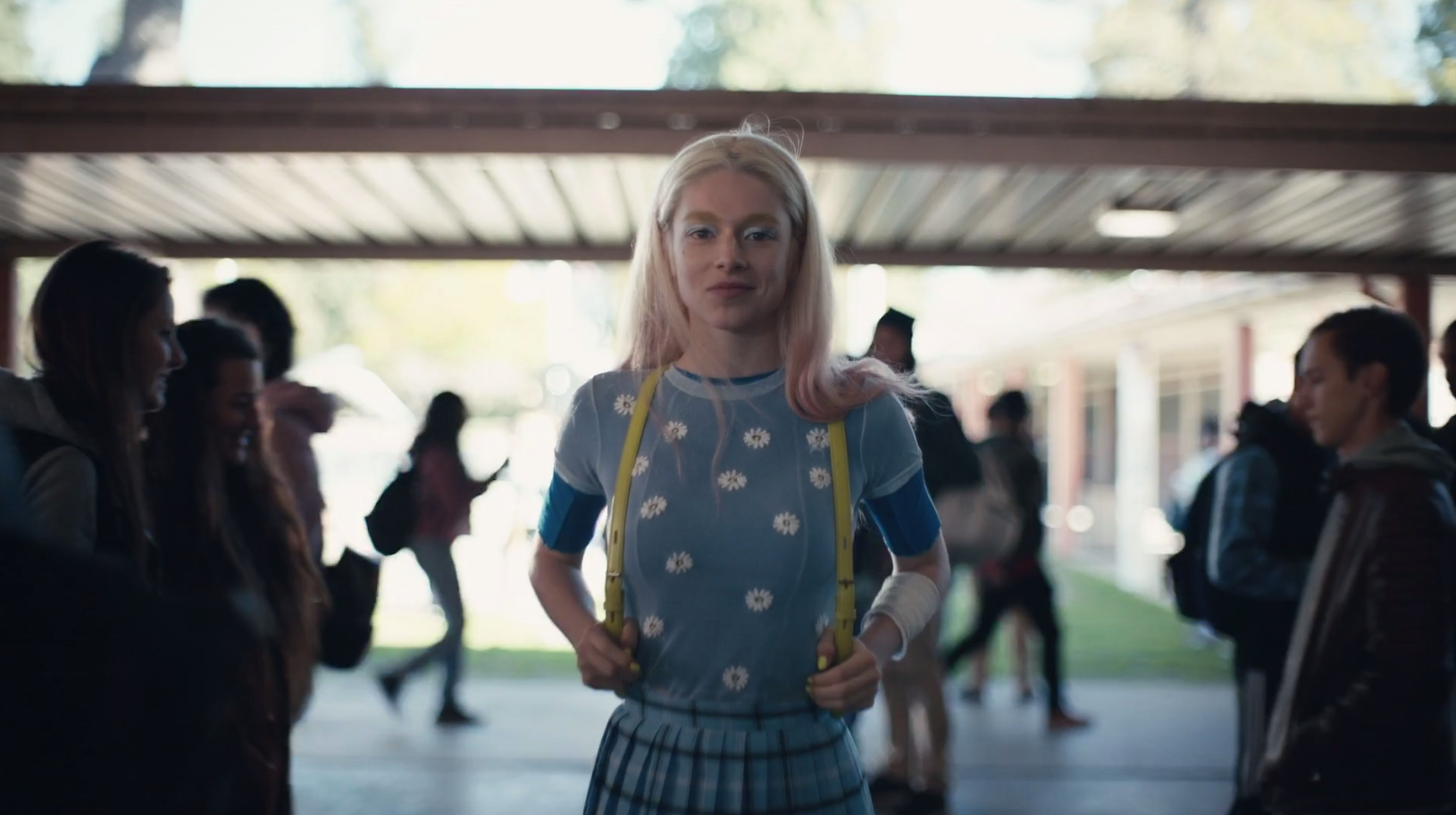 Hunter Schafer as Jules in 'Euphoria' at school