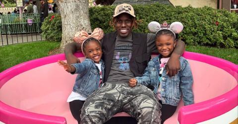 Jamal Roberts and his daughters