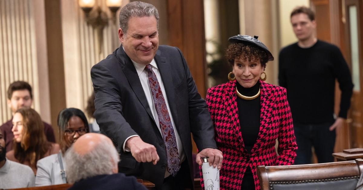 Jeff Greene in 'Curb Your Enthusiasm' Season 12 in a courthouse.