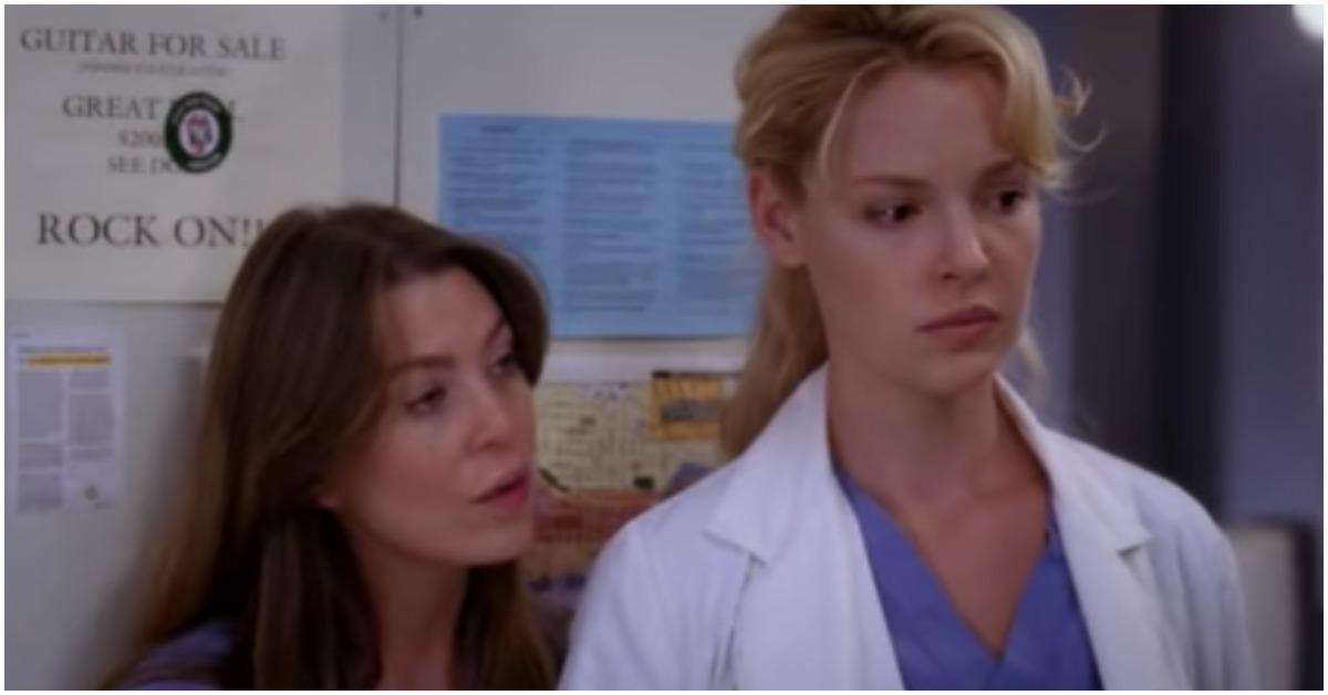 (l-r): Ellen Pompeo as Meredith Grey and Katherine Heigl as Izzie Stevens filming an episode of 'Grey's Anatomy' 