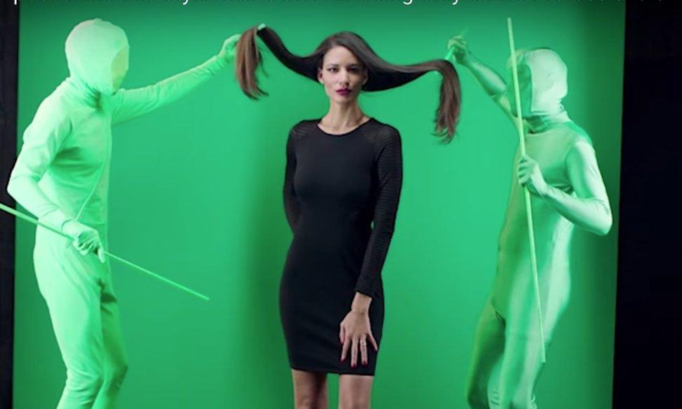People Are Cracking up at These GreenScreen Photos of a Shampoo