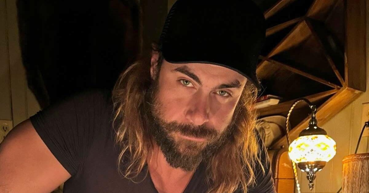 'Survivor's' Jonathan Young Sets Guinness World Record