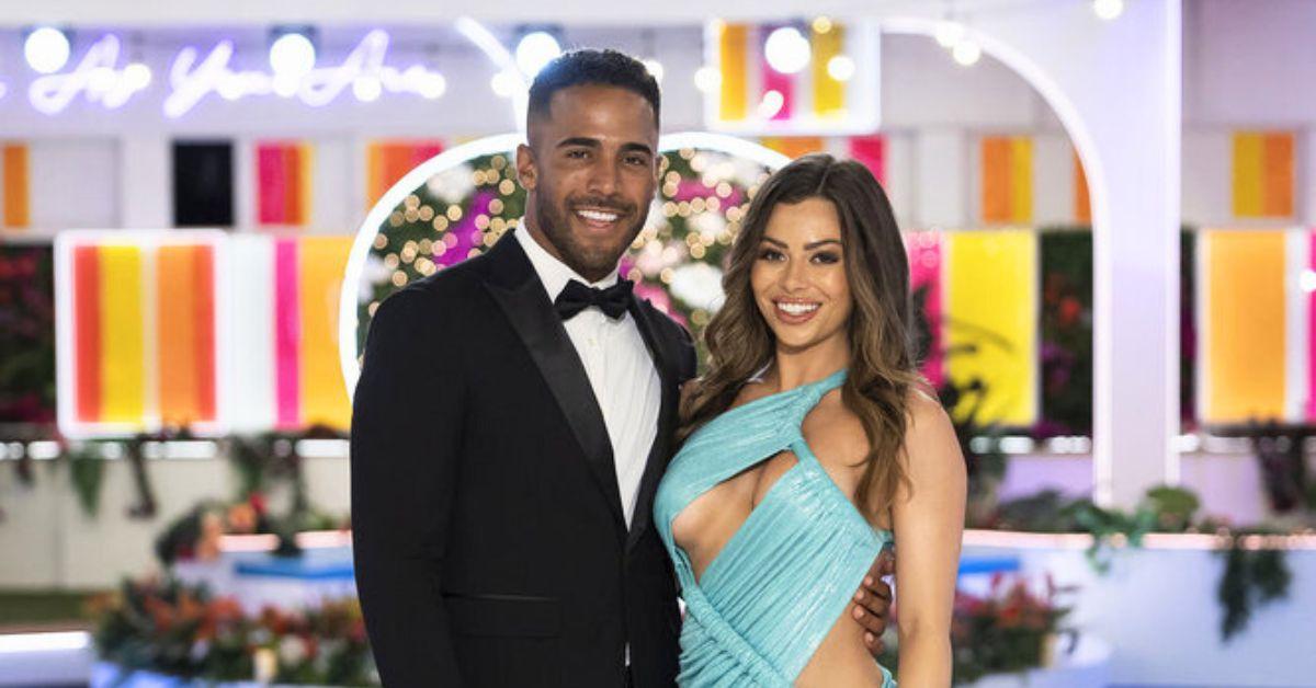 Kendall Washington and Nicole Jacky pose for a photo together during the 'Love Island USA' finale