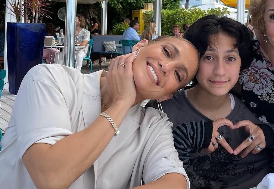 Jennifer Lopez and daughter Emme Muniz