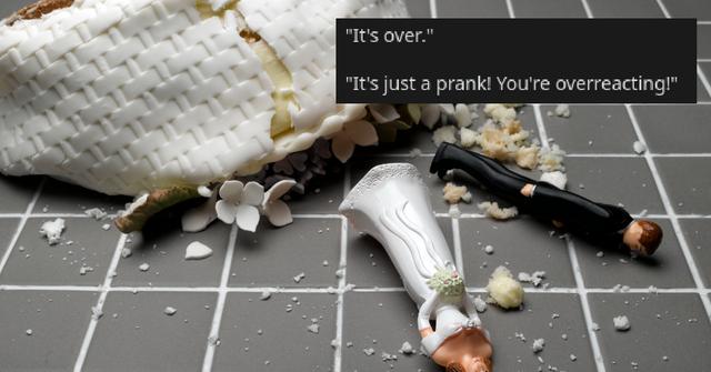 Bride Leaves Groom After Smashing Her Face in Cake