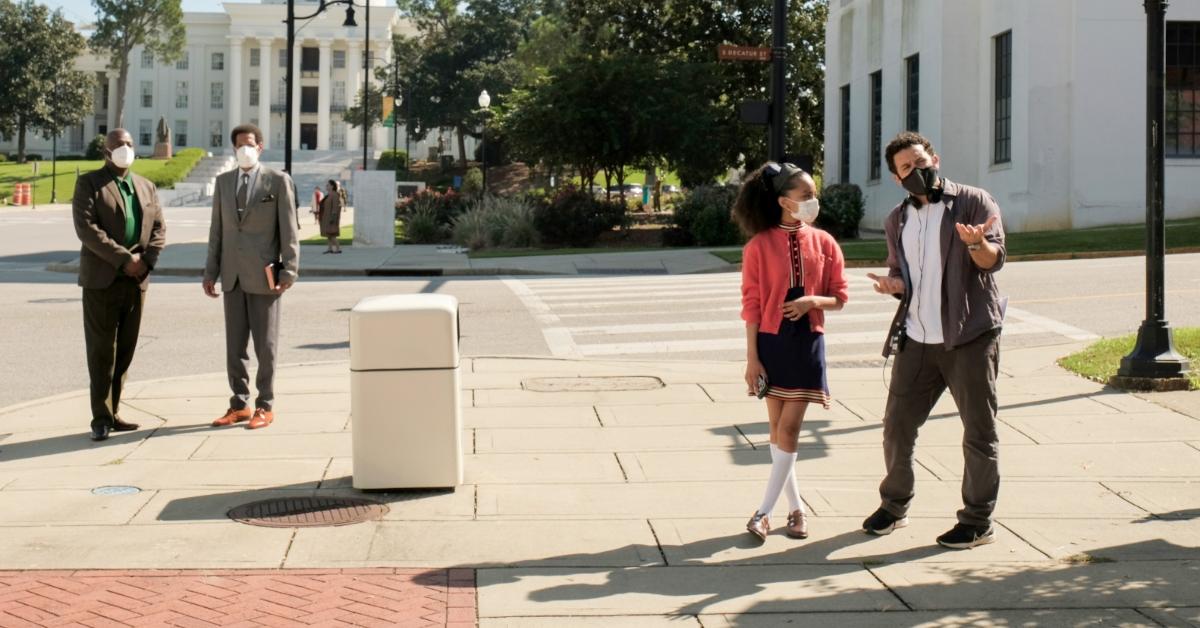 Fred Savage (right) directing on 'The Wonder Years'