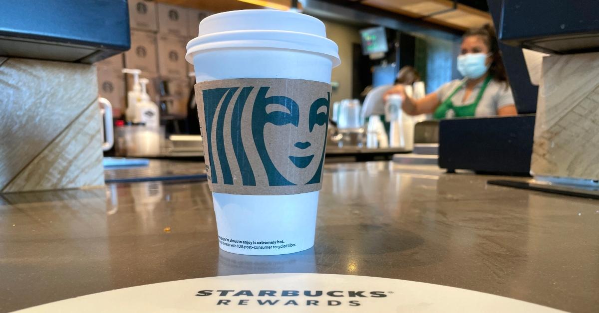 A Nutritionist Weighs In on Starbucks Medicine Ball Drink