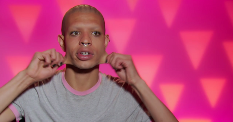 yvie-oddly-ehler-danlos-syndrome-1-1554995352512.png