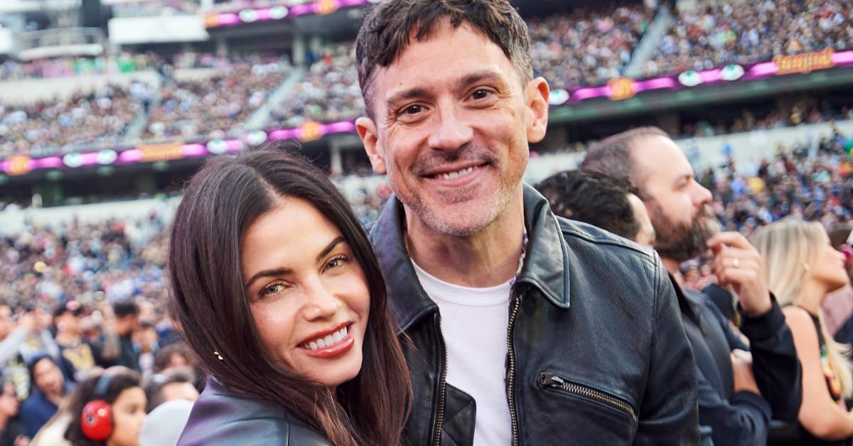 Jenna Dewan and Steve Kazee during WrestleMania 39 at SoFi Stadium on April 2, 2023