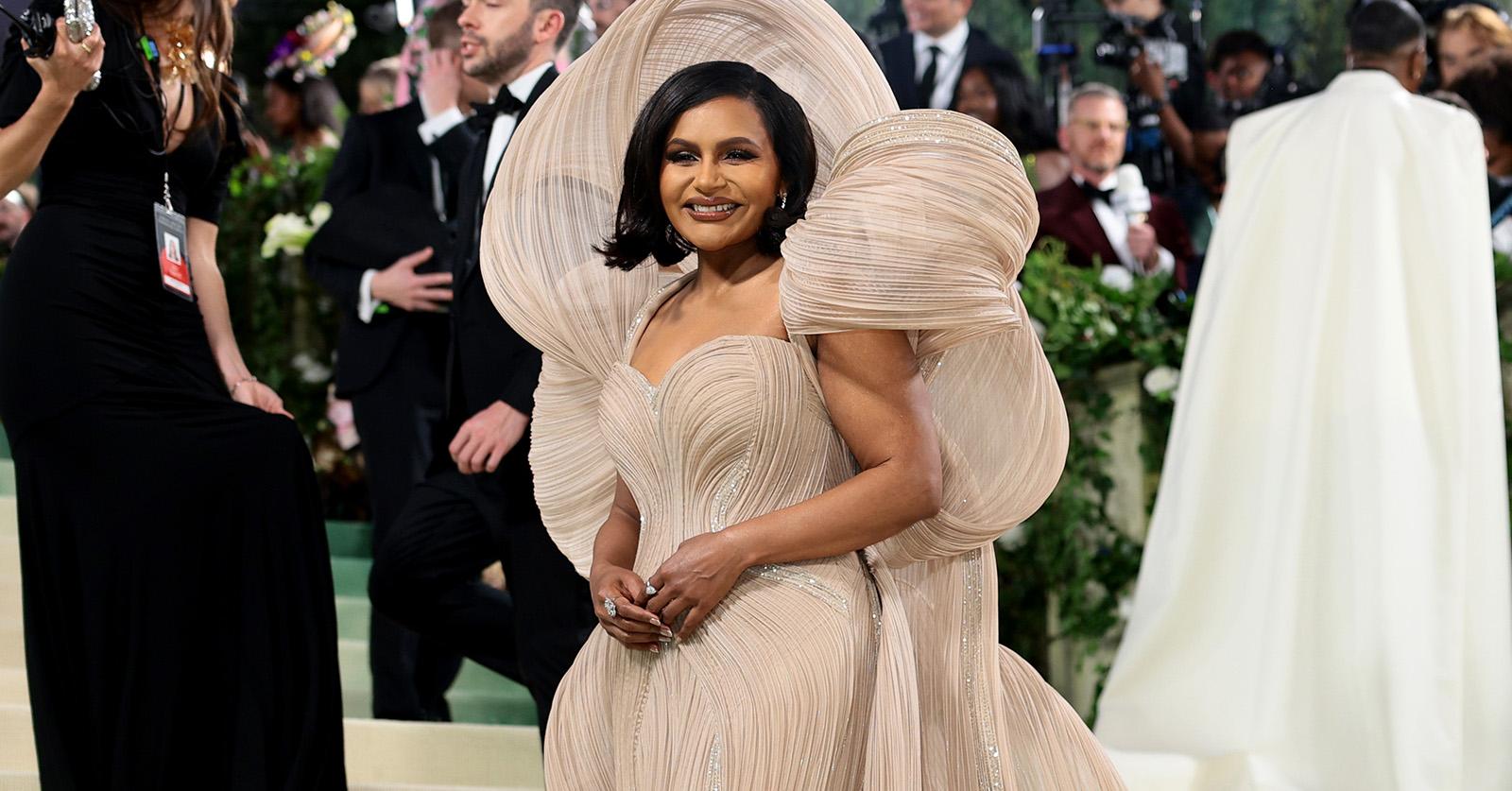 mindy Kaling met gala