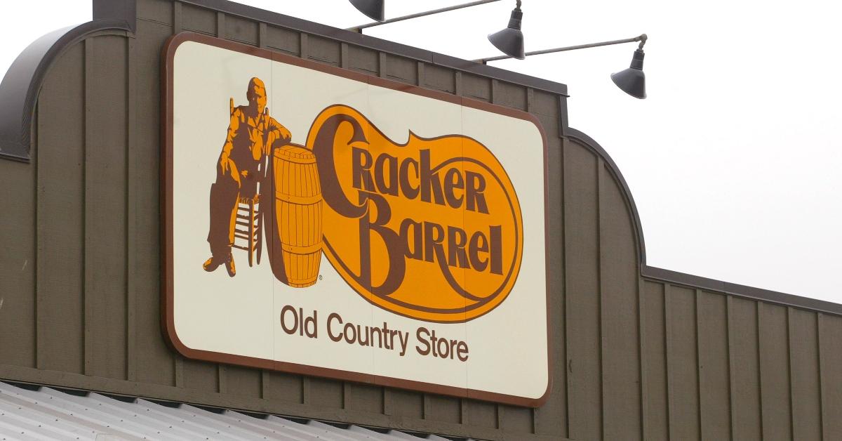 cracker barrel sign