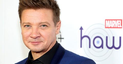 Jeremy Renner on the red carpet
