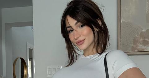 Streamer Fandy Gives Birth on Stream for More Than 8 Hours