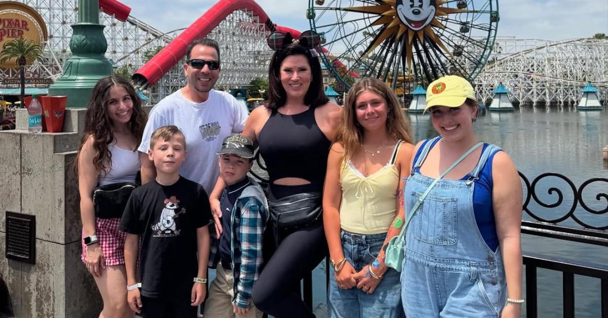 (l-r): Shane and Emily with their children