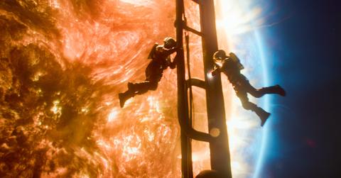 An outtake from Season 3 of 'Lost in Space'