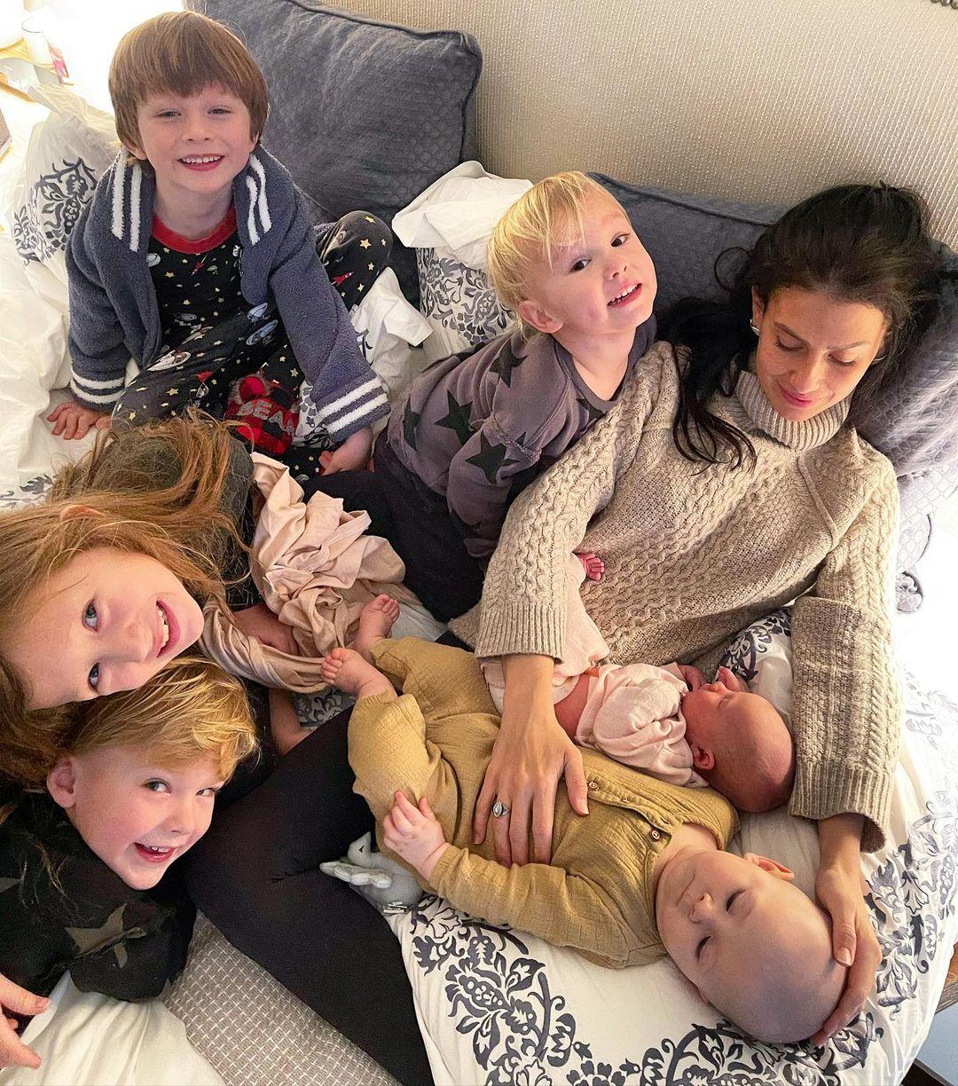 Did Hilaria Baldwin Adopt Or Use A Surrogate Here S What We Know