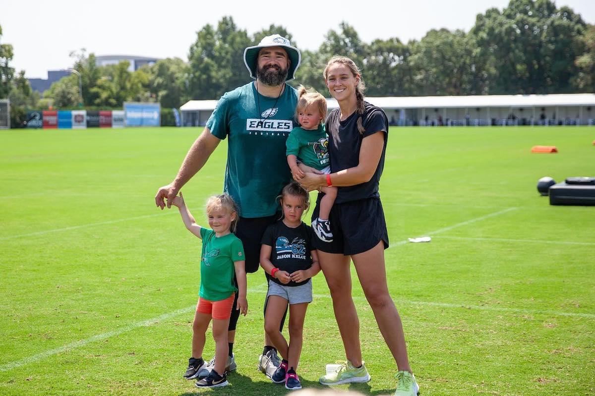 jason kelce wife daughters