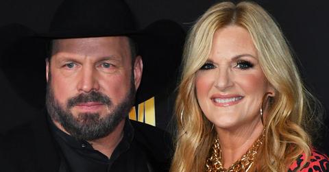 Garth Brooks and Trisha Yearwood at a red carpet event.