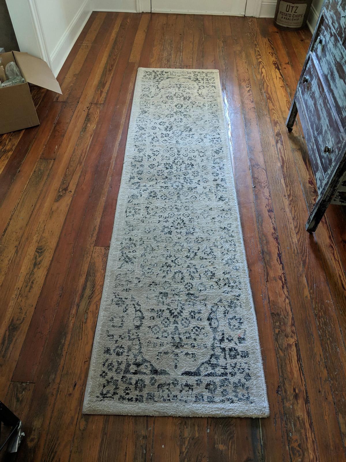 viral rug