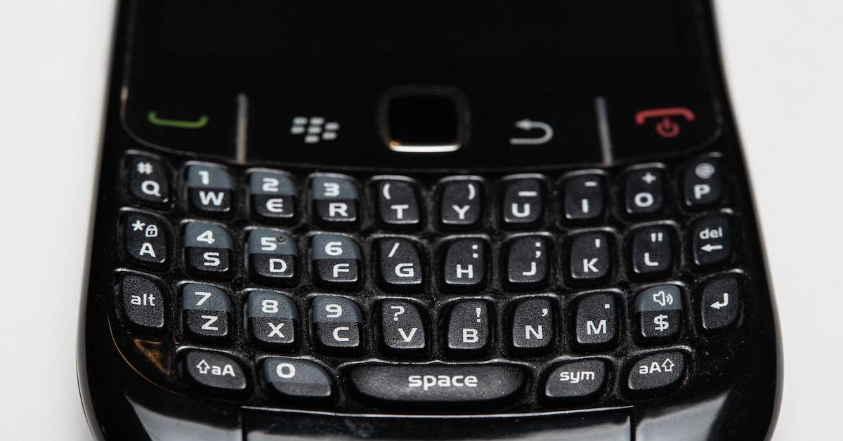 Once-popular BlackBerry Ends Most Phone Service