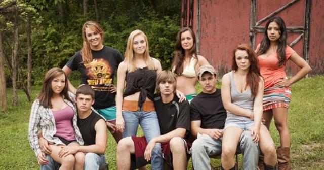 'Buckwild' cast poses outside