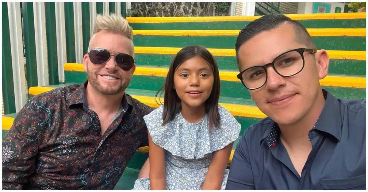 (l-r): Kenny, Hannah, and Armando from '90 Day Fiance: The Other Way' posing together