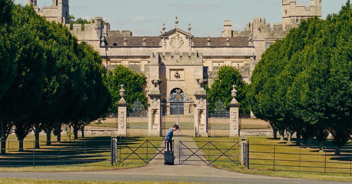 Oliver Quick (Barry Keoghan) arrives at the titular estate in 'Saltburn.'