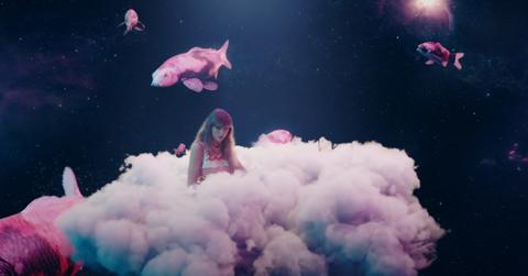 taylor swift koi fish lavender haze music video