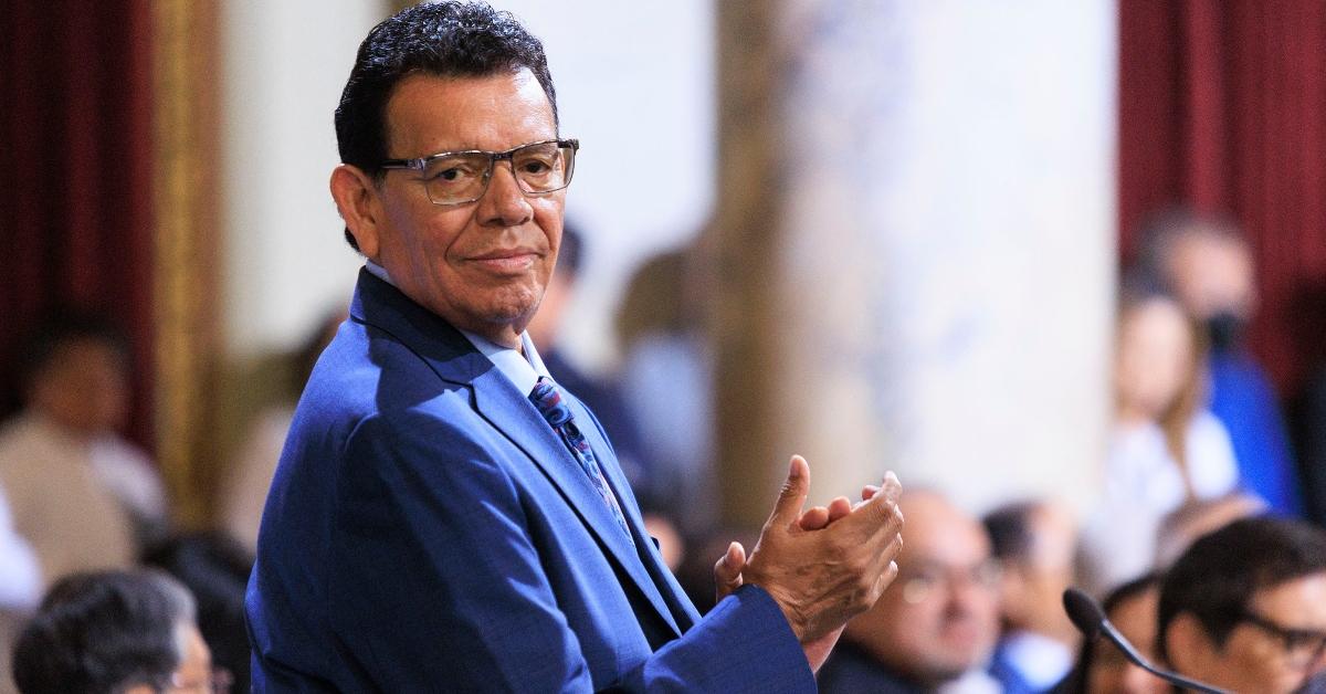 Fernando Valenzuela at a Los Angeles City Council in 2023