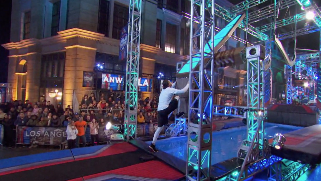 how much do american ninja warriors get paid