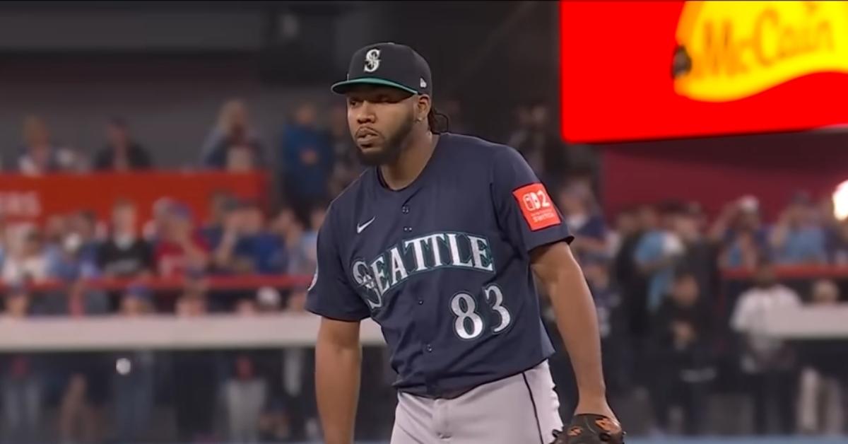 Seattle Mariners' Eduard Bazardo