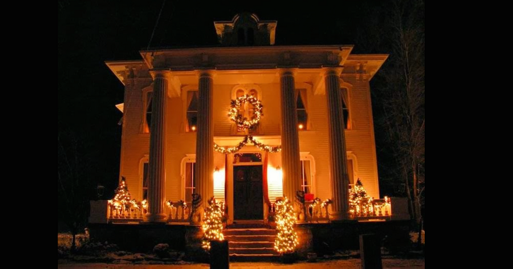 6 Haunted Houses for Sale That Will Keep Halloween Going All Year Long