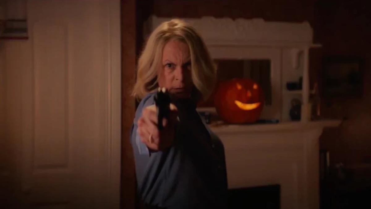 Laurie Strode in 'Halloween Ends' trailer