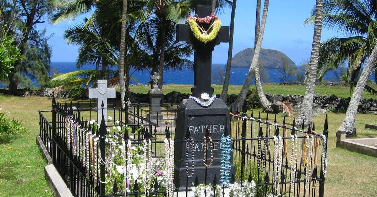 father damien grave