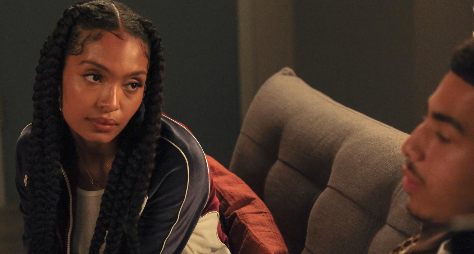 Yara Shahidi and Marcus Scribner appear in 'Grown-ish'