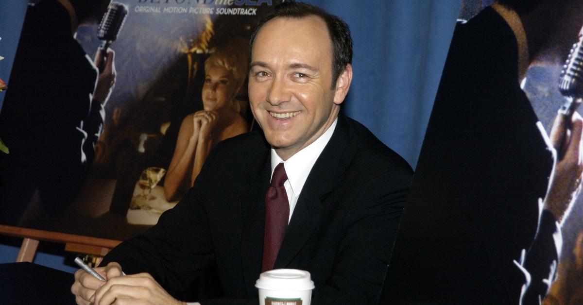 Kevin Spacey Signs Copies of his CD "Beyond The Sea" at Barnes And Noble, Chelsea in New York City