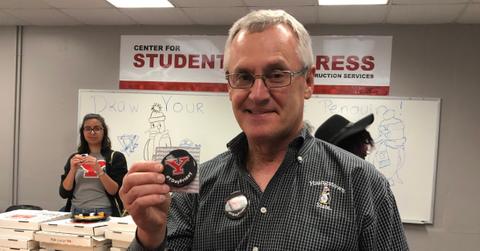 Jim Tressel helping to spread school spirit at YSU.