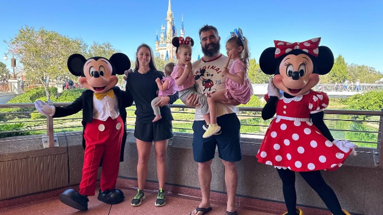 Jason and Kylie Kelce with their three daughters at Disney World