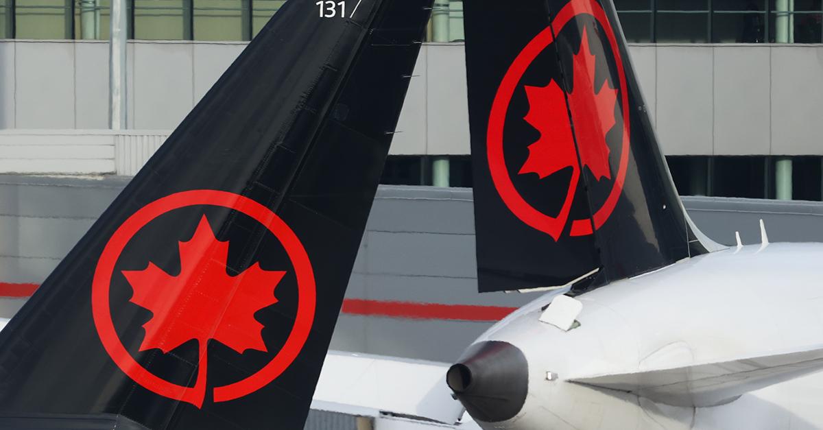 Air Canada Passengers Kicked Off Plane for Refusing Puke-Covered Seats